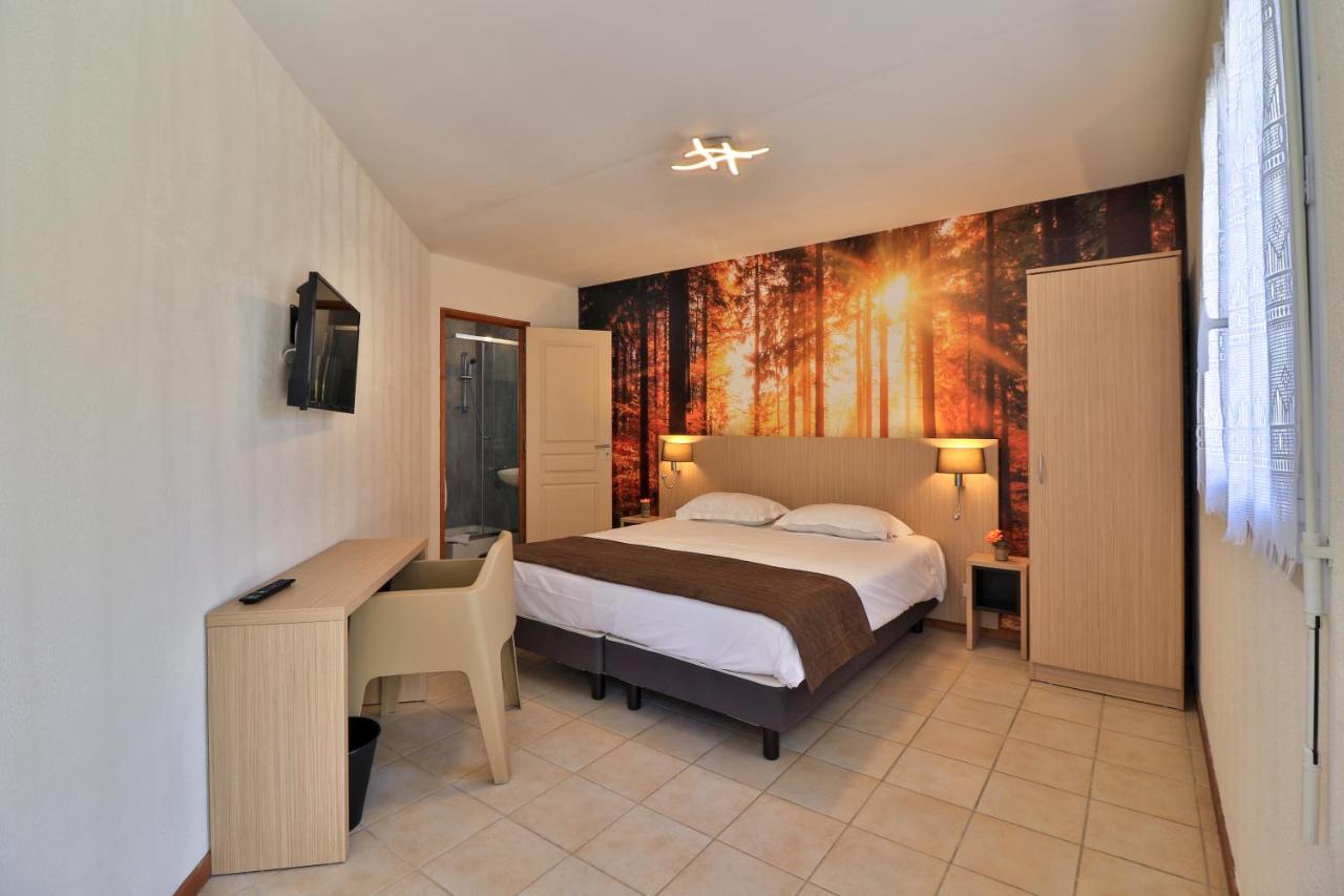 Les Arbousiers Village Hotel Provencal La Roquebrussanne Zewnętrze zdjęcie